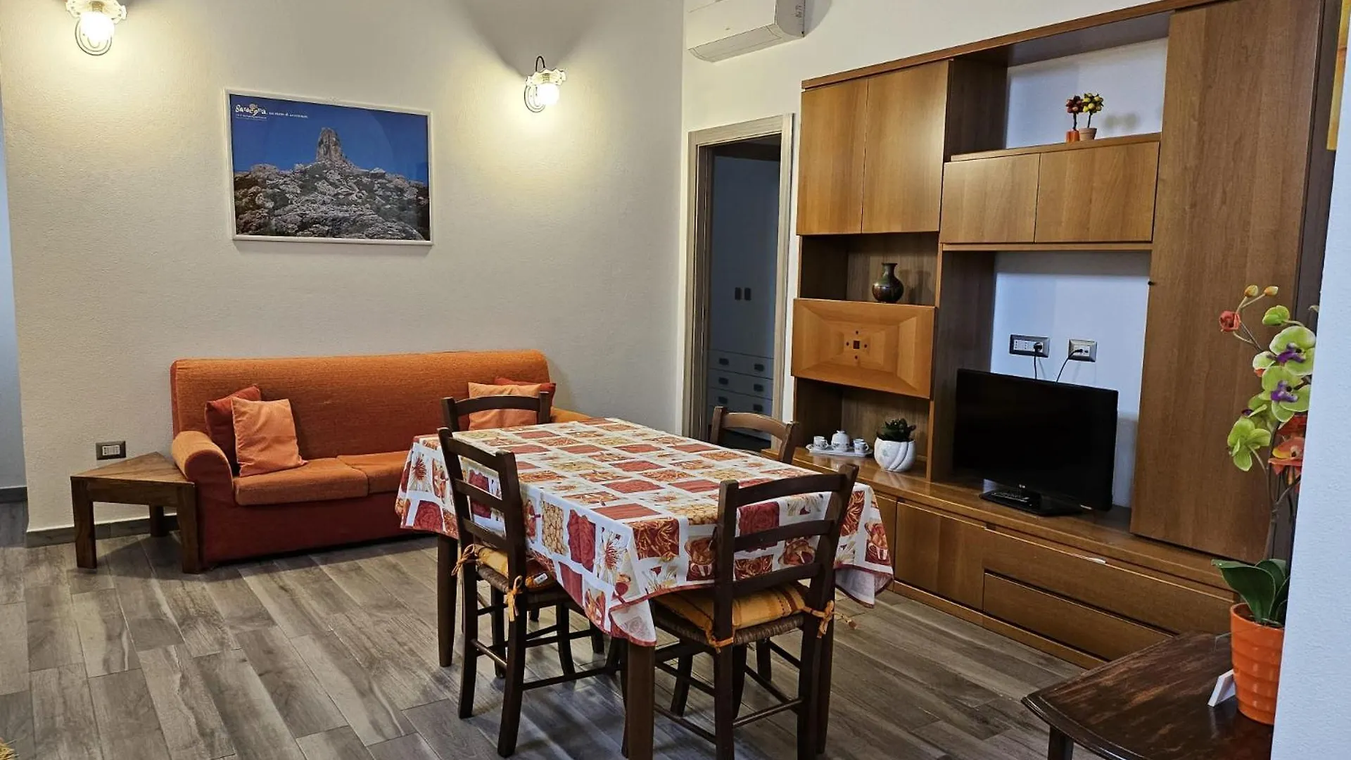 Apartman Da Silvana Quartu SantʼElena